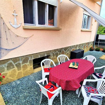 Vitorlás Apartman Sarvar Exterior foto