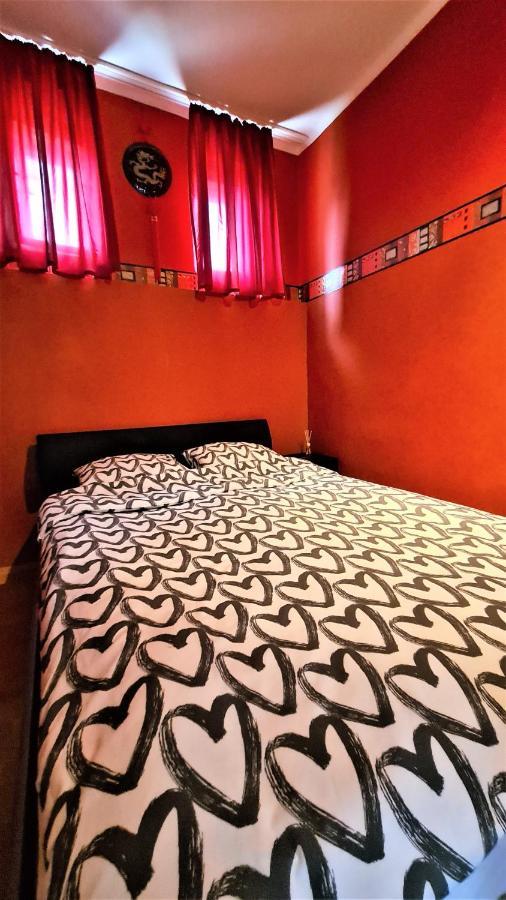 Vitorlás Apartman Sarvar Exterior foto